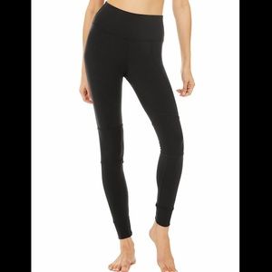 ALO High-Waist Avenue Legging